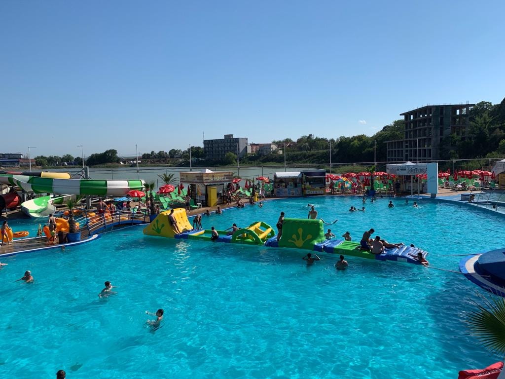 Piscină adulți